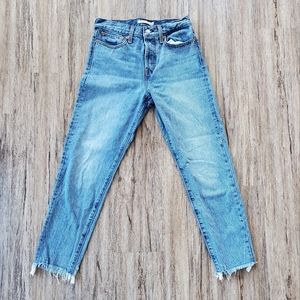 Levi's Wedgie Icon Jeans in size 27
